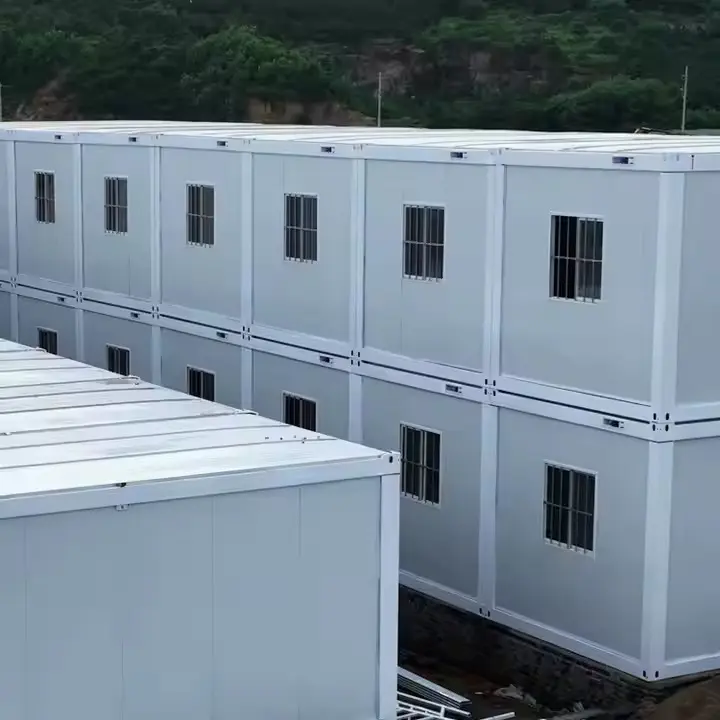 Vilka fördelar erbjuder de nya, återanvändbara och hållbara containerhusen för flatpack?